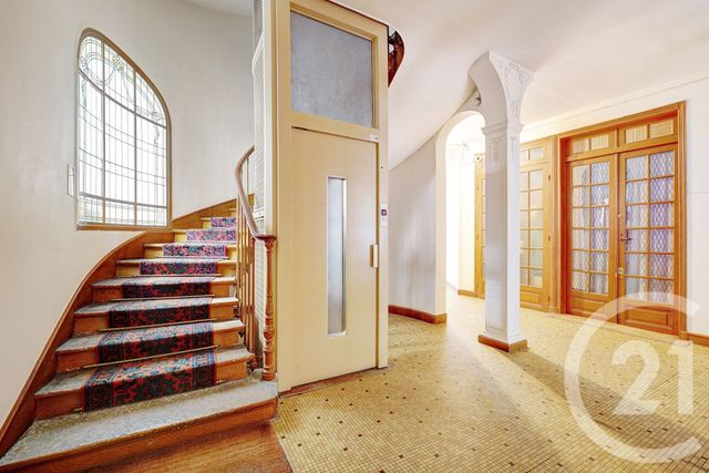 Appartement F2 à vendre - 2 pièces - 42.0 m2 - PARIS - 75015 - ILE-DE-FRANCE - Century 21 Charles Michels
