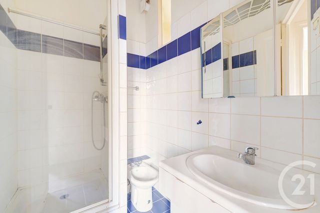 Appartement F2 à vendre - 2 pièces - 42.0 m2 - PARIS - 75015 - ILE-DE-FRANCE - Century 21 Charles Michels