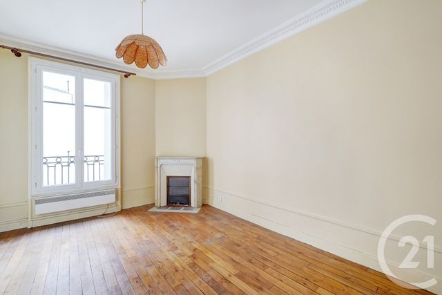 Appartement F2 à vendre - 2 pièces - 42.0 m2 - PARIS - 75015 - ILE-DE-FRANCE - Century 21 Charles Michels