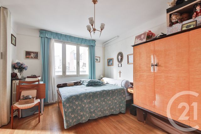 Afficher la photo en grand Appartement F3 à vendre - 3 pièces - 55.06 m2 - PARIS - 75015 - ILE-DE-FRANCE - Century 21 Charles Michels