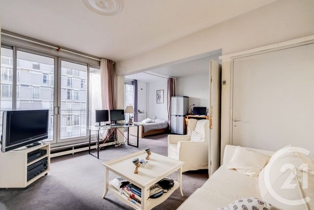 Appartement F3 à vendre - 3 pièces - 65.3 m2 - PARIS - 75015 - ILE-DE-FRANCE - Century 21 Charles Michels