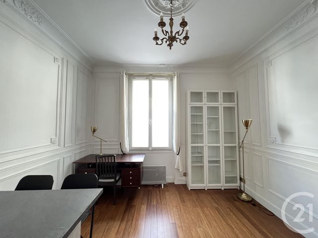 Appartement F2 à vendre - 2 pièces - 34.84 m2 - PARIS - 75015 - ILE-DE-FRANCE - Century 21 Charles Michels