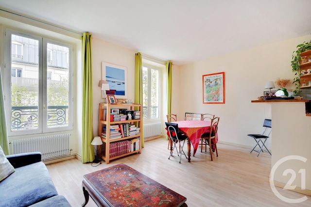 Appartement F2 à vendre - 2 pièces - 38.39 m2 - PARIS - 75015 - ILE-DE-FRANCE - Century 21 Charles Michels