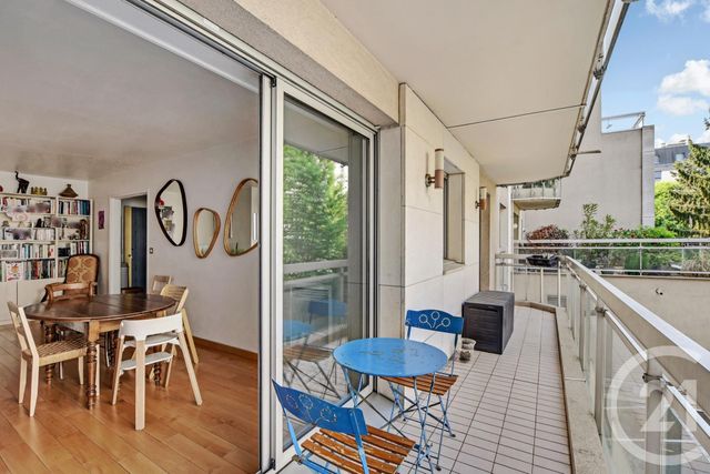 Appartement F3 à vendre - 3 pièces - 70.45 m2 - PARIS - 75015 - ILE-DE-FRANCE - Century 21 Charles Michels