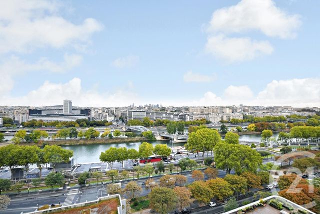 - PARIS - 