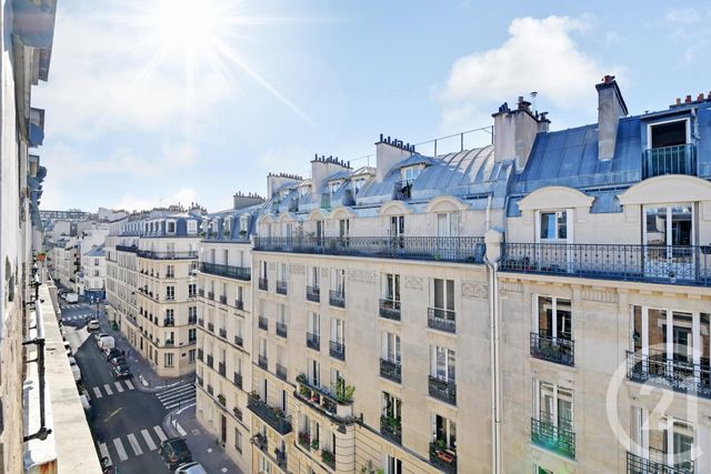  - PARIS - 