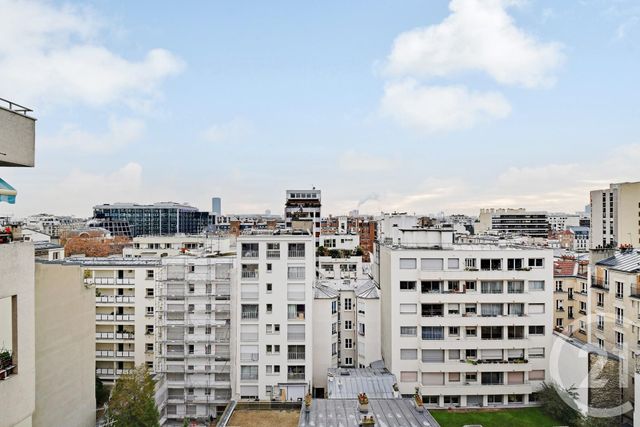  - PARIS - 