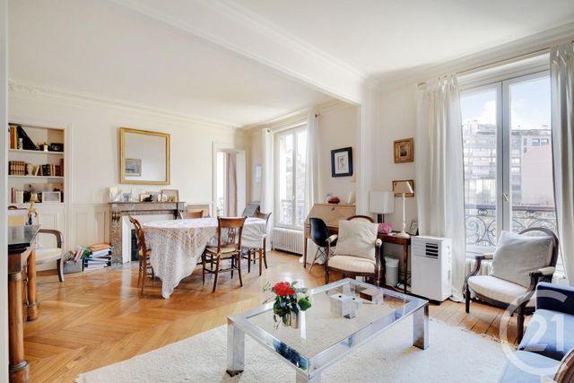 Appartement F4 à vendre - 4 pièces - 59.26 m2 - PARIS - 75015 - ILE-DE-FRANCE - Century 21 Charles Michels