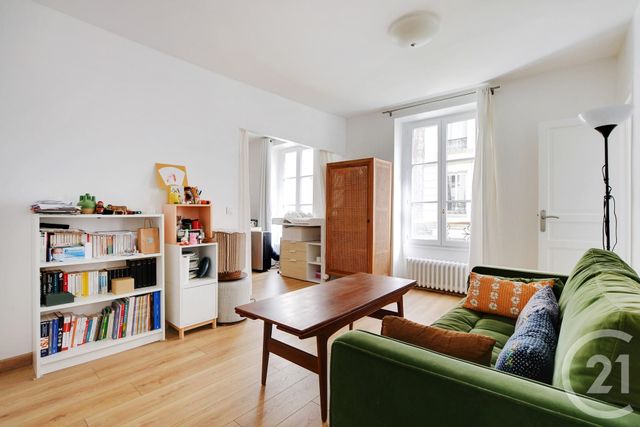 Appartement F2 à vendre - 2 pièces - 35.04 m2 - PARIS - 75015 - ILE-DE-FRANCE - Century 21 Charles Michels