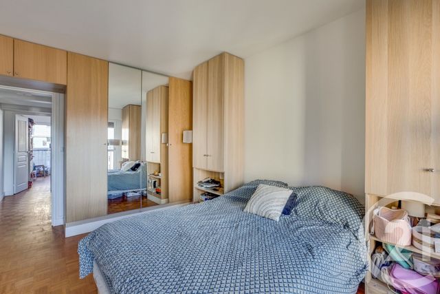 Appartement F3 à vendre - 3 pièces - 66.38 m2 - PARIS - 75015 - ILE-DE-FRANCE - Century 21 Charles Michels