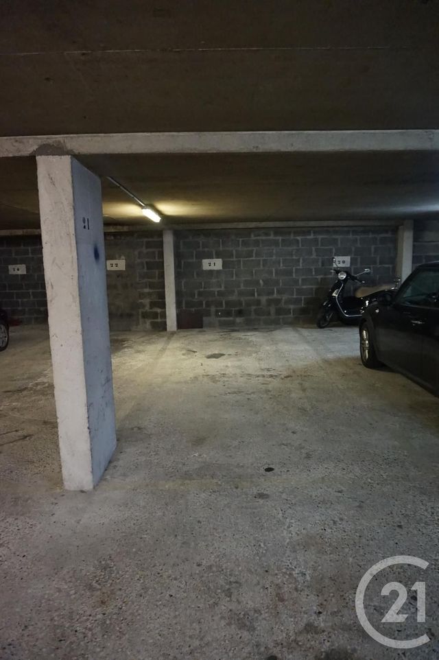 Parking à louer PARIS