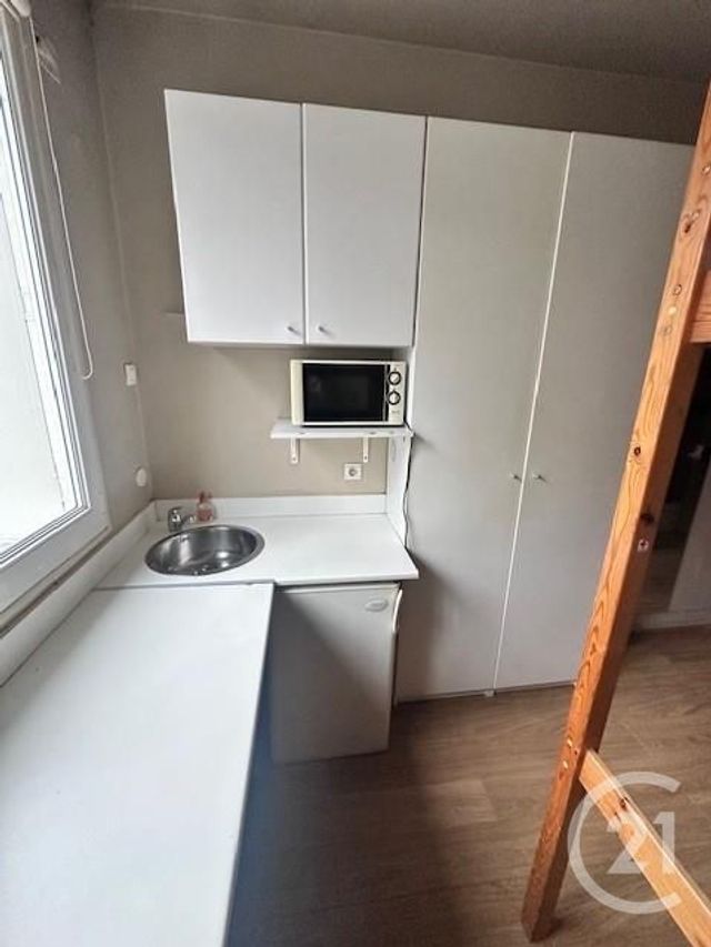 Appartement F1 à vendre - 1 pièce - 10.33 m2 - PARIS - 75015 - ILE-DE-FRANCE - Century 21 Charles Michels