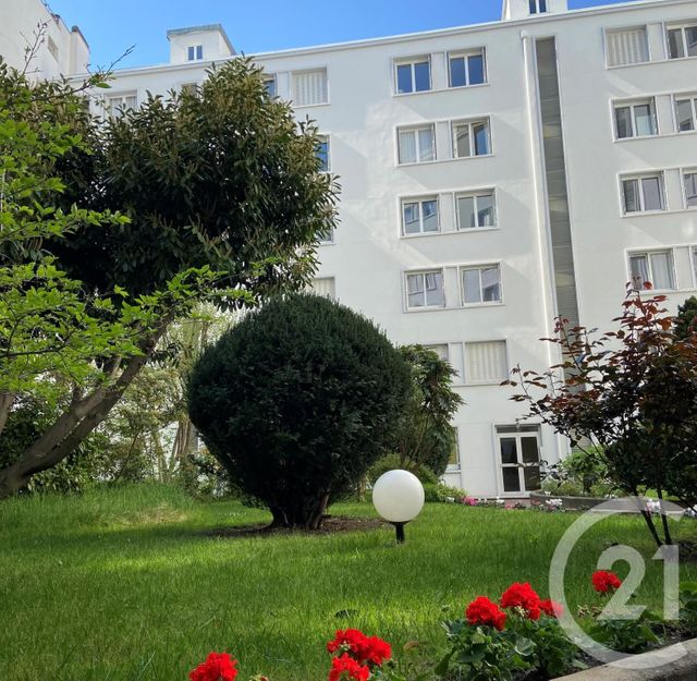 Appartement F1 à vendre - 1 pièce - 10.33 m2 - PARIS - 75015 - ILE-DE-FRANCE - Century 21 Charles Michels