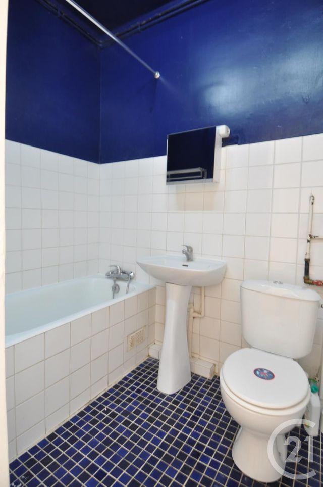 Appartement F3 à vendre - 3 pièces - 54.3 m2 - PARIS - 75014 - ILE-DE-FRANCE - Century 21 Charles Michels