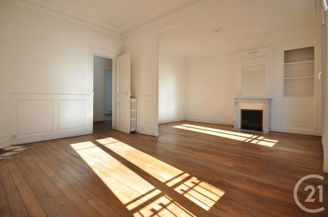 Appartement F3 à vendre - 3 pièces - 54.3 m2 - PARIS - 75014 - ILE-DE-FRANCE - Century 21 Charles Michels