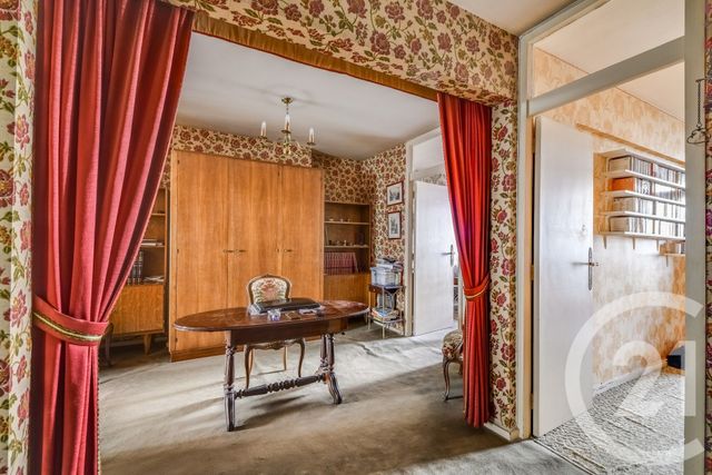 Appartement F4 à vendre - 4 pièces - 74.06 m2 - PARIS - 75015 - ILE-DE-FRANCE - Century 21 Charles Michels