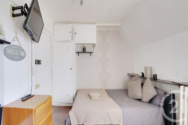 Appartement Chambre à vendre - 1 pièce - 12.7 m2 - PARIS - 75015 - ILE-DE-FRANCE - Century 21 Charles Michels