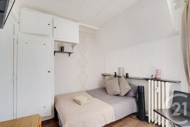 Appartement Chambre à vendre - 1 pièce - 12.7 m2 - PARIS - 75015 - ILE-DE-FRANCE - Century 21 Charles Michels