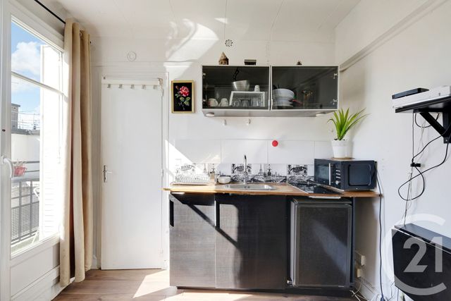 Appartement Chambre à vendre - 1 pièce - 12.7 m2 - PARIS - 75015 - ILE-DE-FRANCE - Century 21 Charles Michels