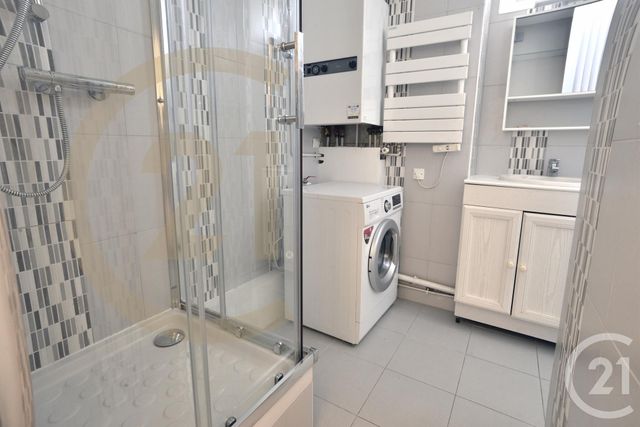 Appartement F3 à vendre - 3 pièces - 44.03 m2 - PARIS - 75015 - ILE-DE-FRANCE - Century 21 Charles Michels