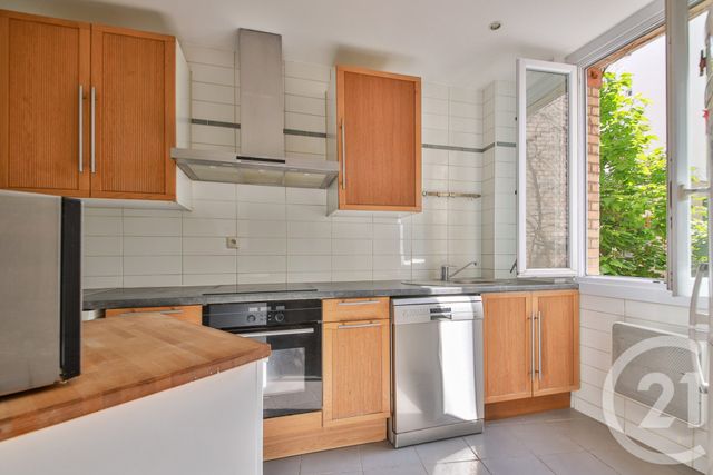 Appartement F2 à vendre - 2 pièces - 46.6 m2 - PARIS - 75015 - ILE-DE-FRANCE - Century 21 Charles Michels