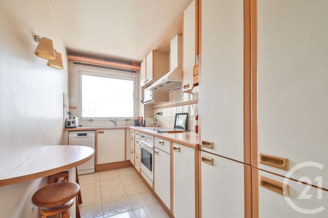 Afficher la photo en grand Appartement F3 à vendre - 3 pièces - 54.07 m2 - PARIS - 75015 - ILE-DE-FRANCE - Century 21 Charles Michels