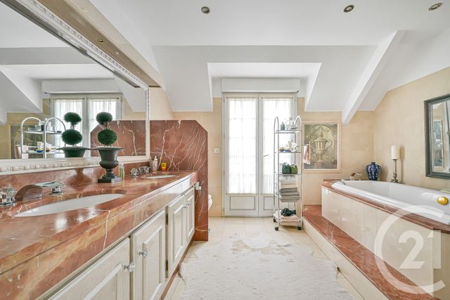 maison à vendre - 6 pièces - 173.88 m2 - CHAMPIGNY SUR MARNE - 94 - ILE-DE-FRANCE - Century 21 Charles Michels