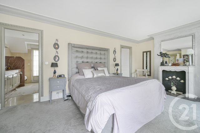 maison à vendre - 6 pièces - 173.88 m2 - CHAMPIGNY SUR MARNE - 94 - ILE-DE-FRANCE - Century 21 Charles Michels