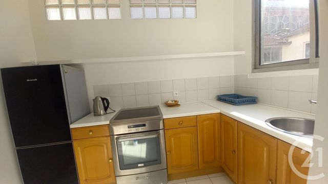 Appartement Autre à louer - 6 pièces - 98.1 m2 - PARIS - 75015 - ILE-DE-FRANCE - Century 21 Charles Michels