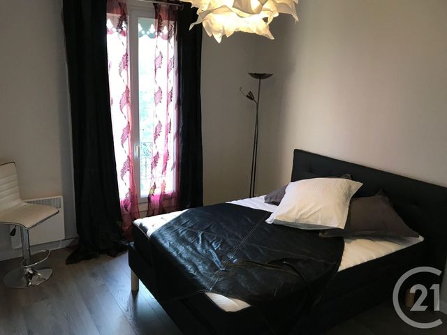 Appartement F2 à vendre - 2 pièces - 31.76 m2 - PARIS - 75015 - ILE-DE-FRANCE - Century 21 Charles Michels