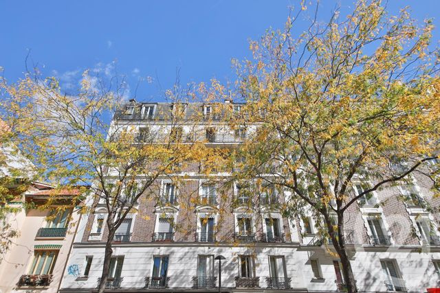 Appartement F2 à vendre - 2 pièces - 31.76 m2 - PARIS - 75015 - ILE-DE-FRANCE - Century 21 Charles Michels