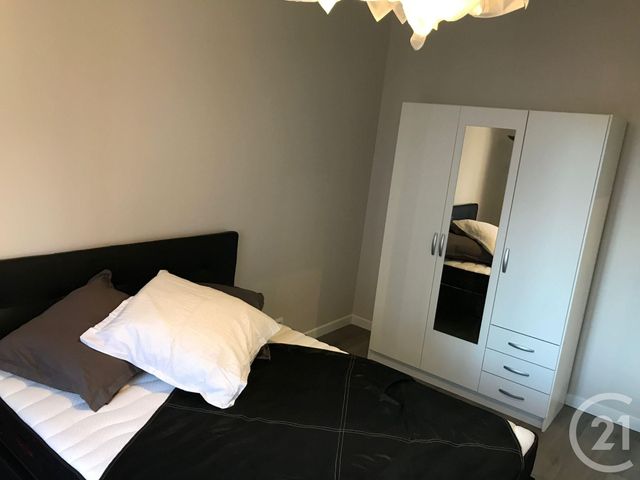 Appartement F2 à vendre - 2 pièces - 31.76 m2 - PARIS - 75015 - ILE-DE-FRANCE - Century 21 Charles Michels