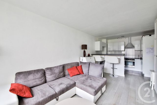 Appartement F2 à louer - 2 pièces - 42.23 m2 - PARIS - 75015 - ILE-DE-FRANCE - Century 21 Charles Michels
