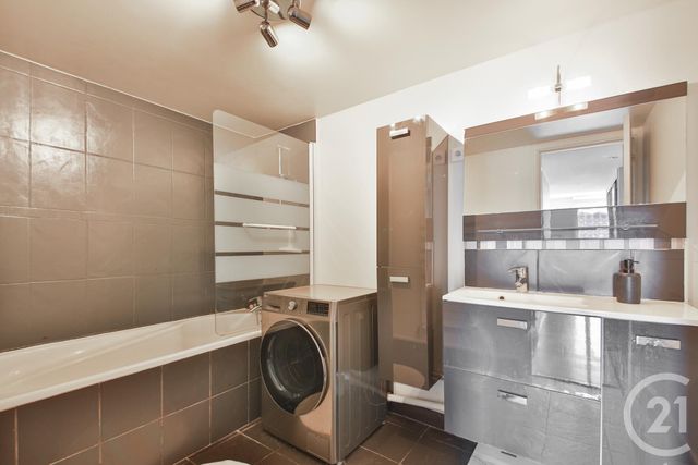 Appartement F3 à vendre - 3 pièces - 71.03 m2 - PARIS - 75015 - ILE-DE-FRANCE - Century 21 Charles Michels