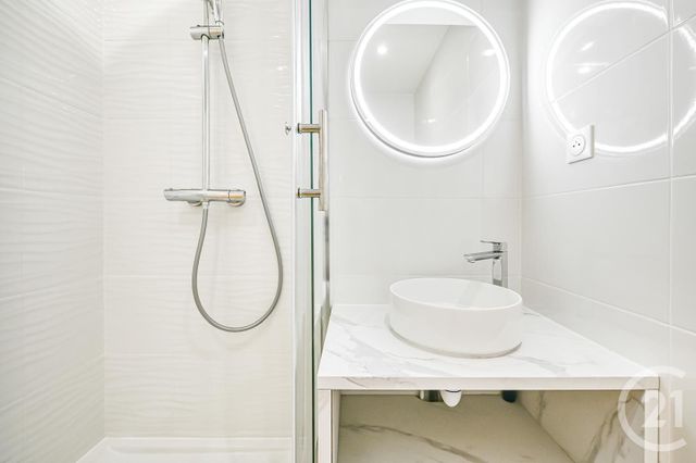 Appartement F3 à vendre - 3 pièces - 61.23 m2 - PARIS - 75015 - ILE-DE-FRANCE - Century 21 Charles Michels