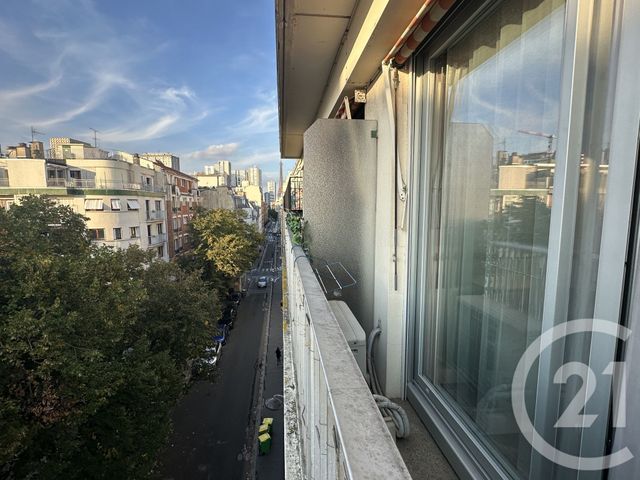 Appartement F2 à vendre - 2 pièces - 46.1 m2 - PARIS - 75015 - ILE-DE-FRANCE - Century 21 Charles Michels