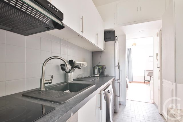 Appartement Studio à vendre - 1 pièce - 29.02 m2 - PARIS - 75015 - ILE-DE-FRANCE - Century 21 Charles Michels