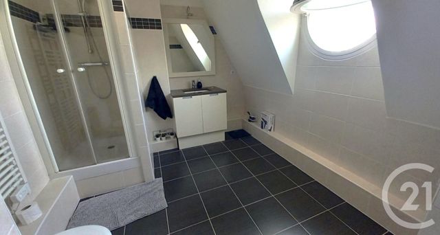 Appartement Studio à louer - 1 pièce - 32.1 m2 - PUTEAUX - 92 - ILE-DE-FRANCE - Century 21 Charles Michels