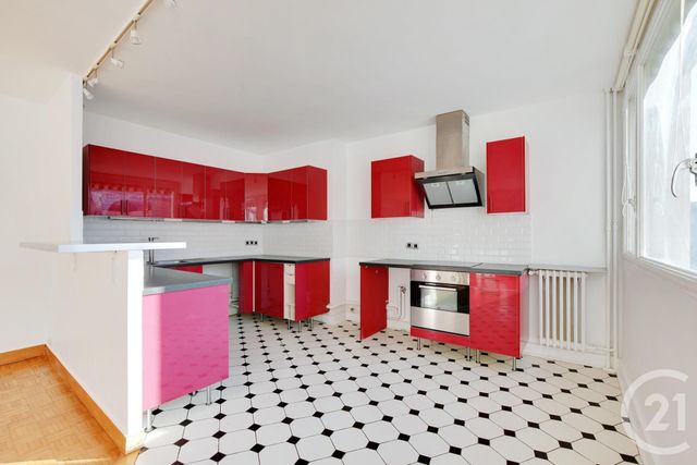 Afficher la photo en grand Appartement F3 à louer - 3 pièces - 80.47 m2 - PARIS - 75015 - ILE-DE-FRANCE - Century 21 Charles Michels