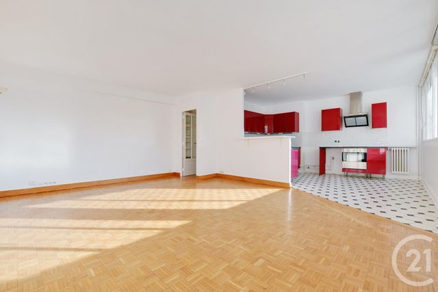 Afficher la photo en grand Appartement F3 à louer - 3 pièces - 80.47 m2 - PARIS - 75015 - ILE-DE-FRANCE - Century 21 Charles Michels