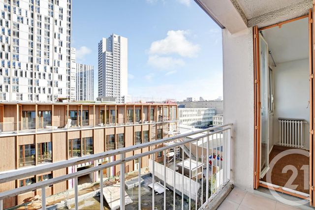 Afficher la photo en grand Appartement F3 à louer - 3 pièces - 80.47 m2 - PARIS - 75015 - ILE-DE-FRANCE - Century 21 Charles Michels