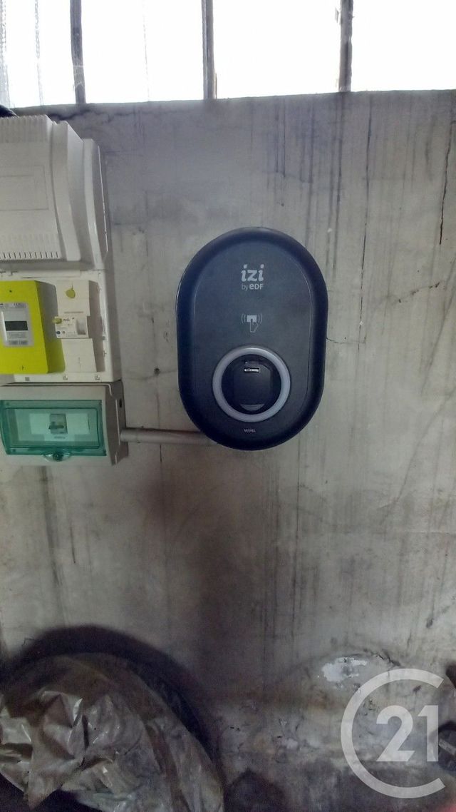 parking à louer - 15.0 m2 - PARIS - 75018 - ILE-DE-FRANCE - Century 21 Charles Michels