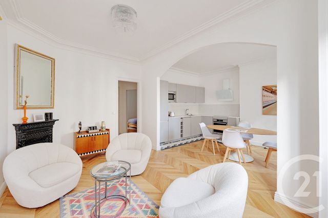Appartement F2 bis à vendre - 2 pièces - 47.0 m2 - PARIS - 75015 - ILE-DE-FRANCE - Century 21 Charles Michels
