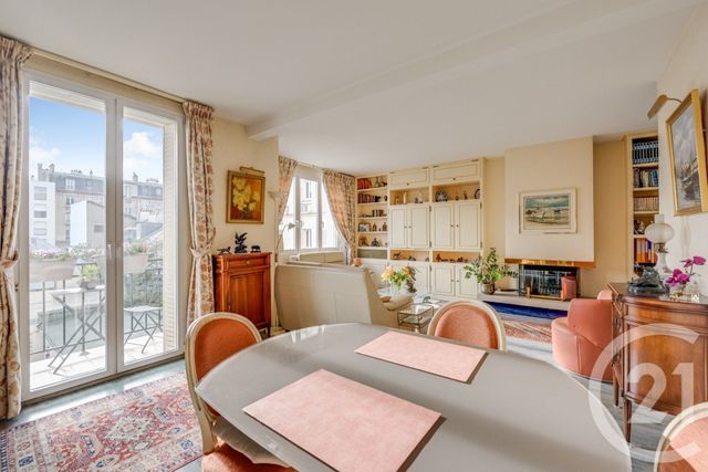 Appartement à vendre - 4 pièces - 75.9 m2 - PARIS - 75015 - ILE-DE-FRANCE - Century 21 Charles Michels