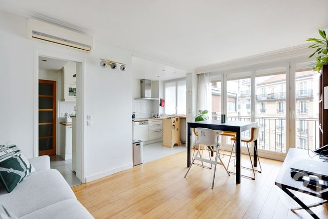 Appartement F3 à vendre - 3 pièces - 63.71 m2 - PARIS - 75015 - ILE-DE-FRANCE - Century 21 Charles Michels