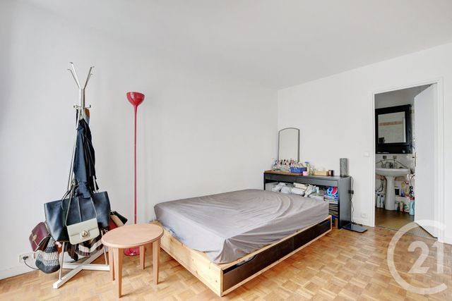 Appartement F2 à vendre - 2 pièces - 48.74 m2 - PARIS - 75015 - ILE-DE-FRANCE - Century 21 Charles Michels