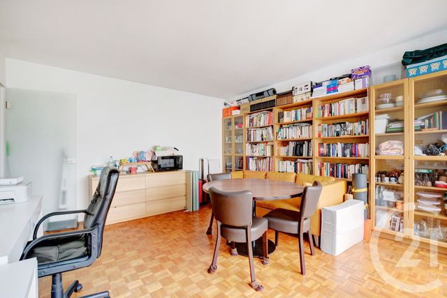 Appartement F2 à vendre - 2 pièces - 48.74 m2 - PARIS - 75015 - ILE-DE-FRANCE - Century 21 Charles Michels