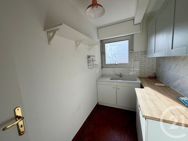 Appartement F2 à vendre - 2 pièces - 48.74 m2 - PARIS - 75015 - ILE-DE-FRANCE - Century 21 Charles Michels