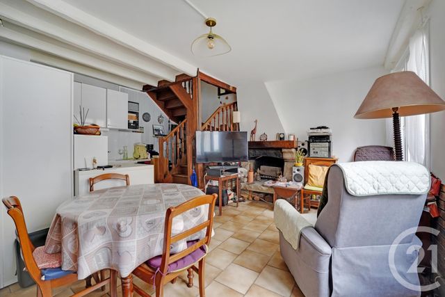 Appartement Duplex à vendre - 3 pièces - 42.02 m2 - PARIS - 75015 - ILE-DE-FRANCE - Century 21 Charles Michels