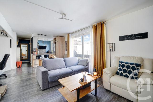 Appartement F2 à vendre - 2 pièces - 55.0 m2 - PARIS - 75015 - ILE-DE-FRANCE - Century 21 Charles Michels